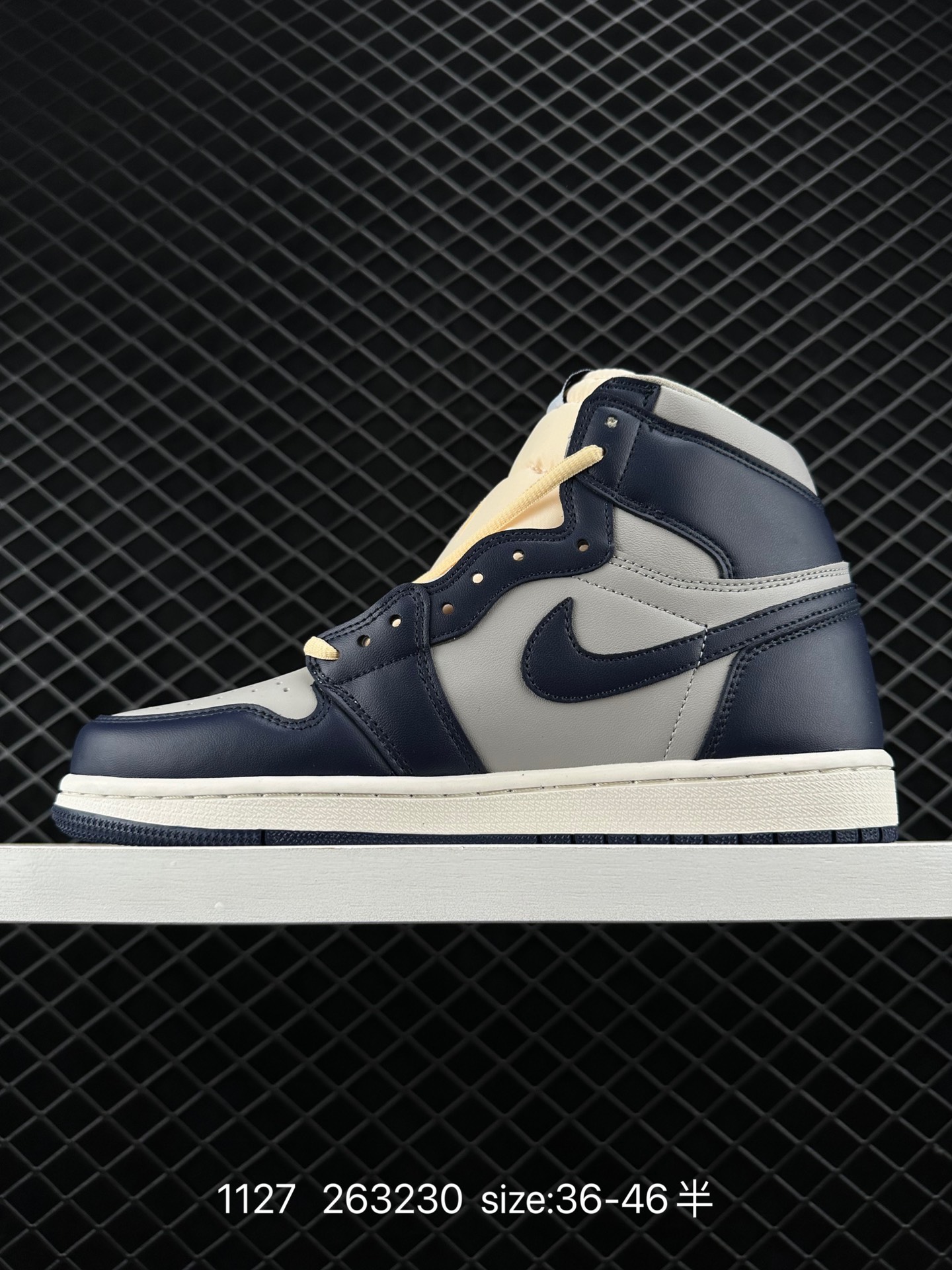 Air Jordan 1 High 85 